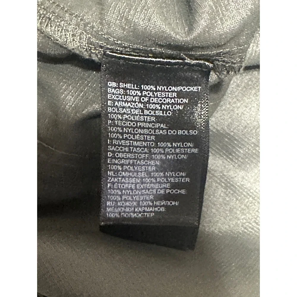 The North Face Mens 38‎ Regular Convertible Hiking Pants Black Zip Off Cargo